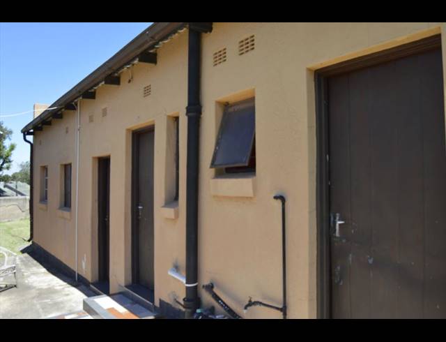 3 BEDROOM FREESTANDING FOR SALE IN BIRCHLEIGH